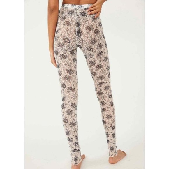 Free People Layered In Lace Leggings - Ivory Black Combo - Womens Medium - $48 - Picture 5 of 9